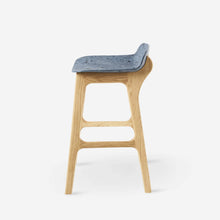 Afbeelding in Gallery-weergave laden, Unsual Counterstool eikenhouten denim jeans