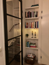 Afbeelding in Gallery-weergave laden, Witte boekenplanken in nis