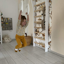 Afbeelding in Gallery-weergave laden, Klimrek met ringen kinderkamer