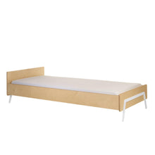 Afbeelding in Gallery-weergave laden, Kinderbed uit duurzame multiplex wit