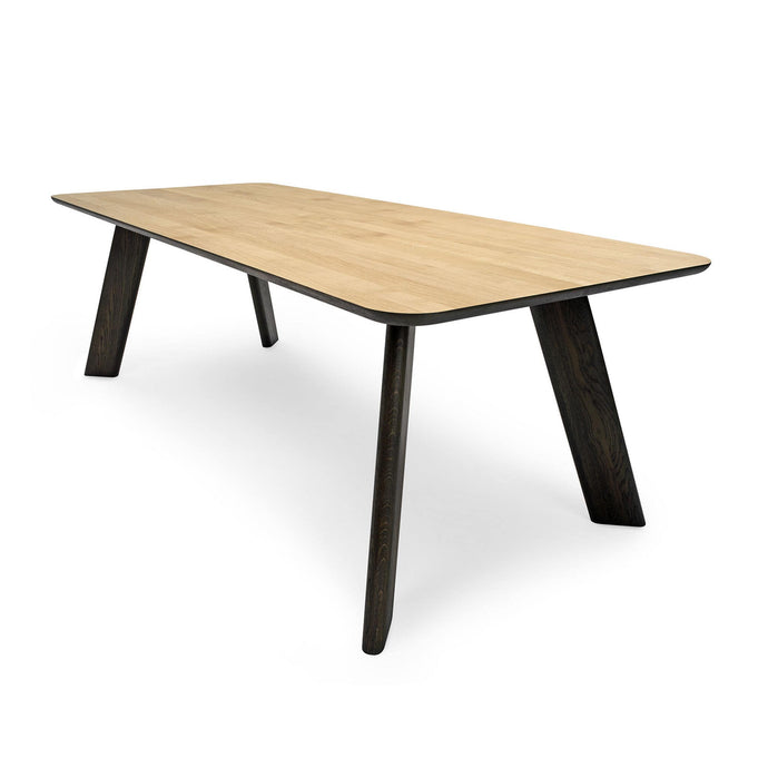 Eau Rouge eiken eettafel by Kluskens Kem 985