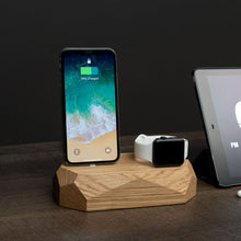 Afbeelding in Gallery-weergave laden, Apple Combo Dock iPhone iWatch eik