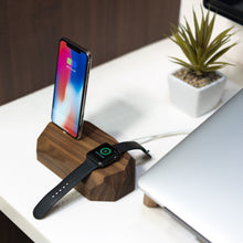 Afbeelding in Gallery-weergave laden, Oakywood Apple Combo Dock