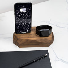 Afbeelding in Gallery-weergave laden, iPhone én Apple Watch tegelijkertijd opladen