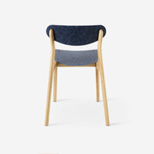 Afbeelding in Gallery-weergave laden, Ubu Chair eikenhout denim jeans