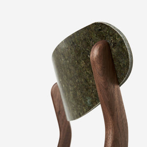 Ubu Chair walnoot hout oude legerkledij