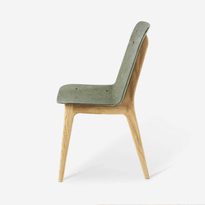 Unsual Chair eikenhout oude legerkledij