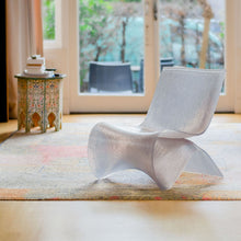 Afbeelding in Gallery-weergave laden, vanPlestik Circulaire Lumbar Stoel transparant