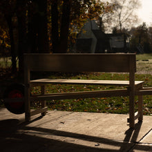 Afbeelding in Gallery-weergave laden, Mobiele Wheelbench buiten tuinbank