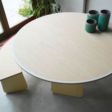 Afbeelding in Gallery-weergave laden, rform Ring Table Small