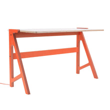 Afbeelding in Gallery-weergave laden, rform Volt bureau oranje poten wit blad